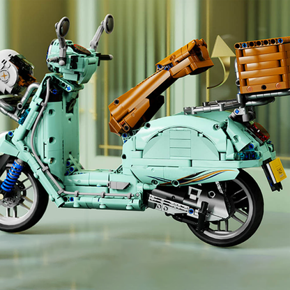 Classic Italian Scooter 1827pcs mySite