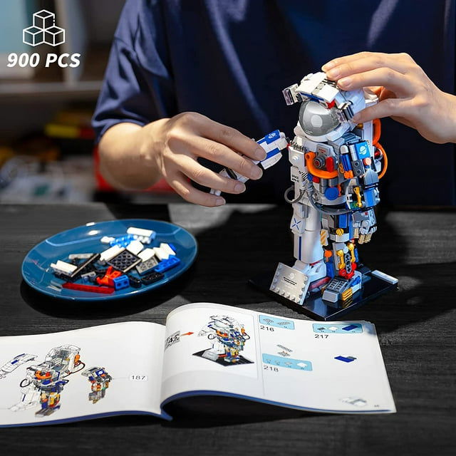 ASTRONAUT 900PCS - RBrickstem®