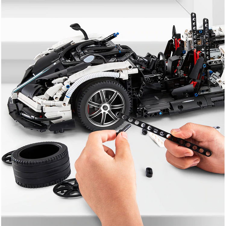 PAGANI HUAYRA ROADSTER 2896PCS - RBrickstem®