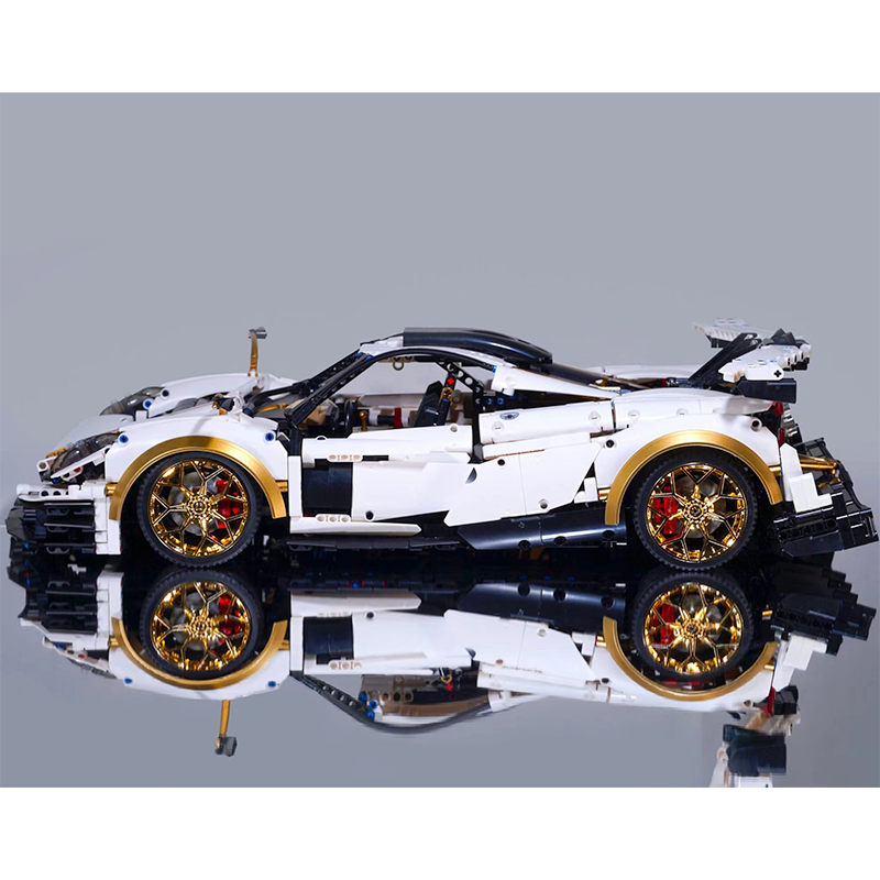 Gold Edition Pagani Huayra 3428pcs mySite