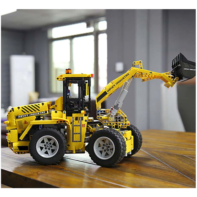 Remote Controlled Loader 1571pcs mySite