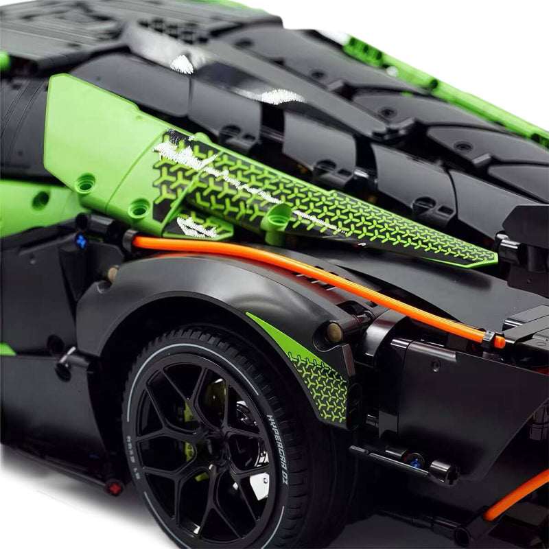 The Ultimate Concept Bull 4099Pcs