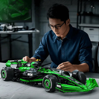 The Ultimate Kick Sauber F1 Team Car 2552pcs - RBrickstem®
